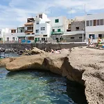 La Caleta With Apartmán *