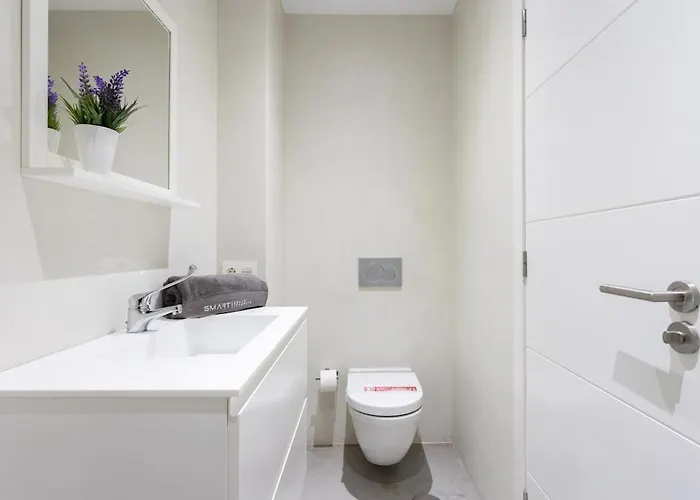 La Caleta With Apartment *